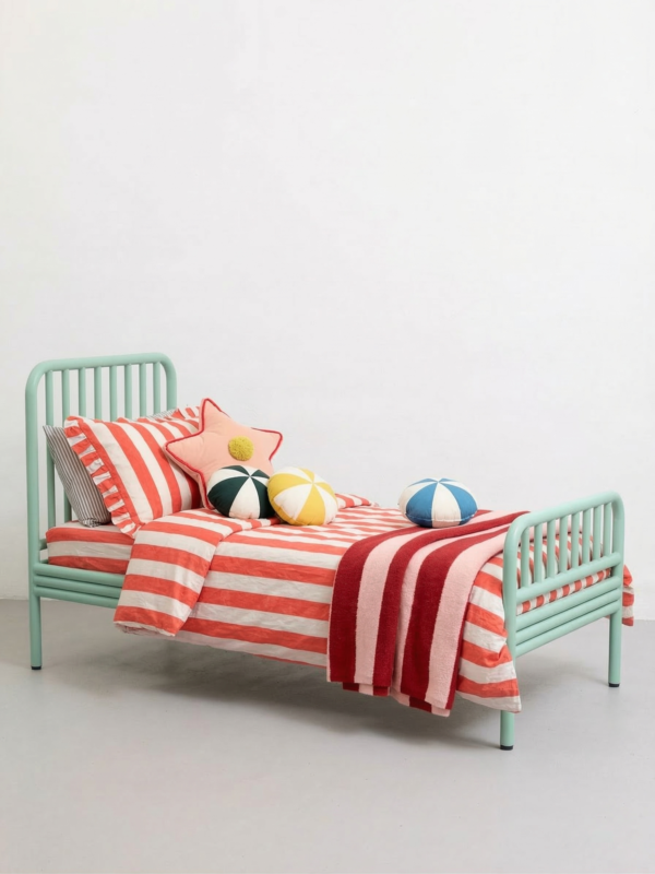 Cama nilos, hierro, artesanal @calmachechu