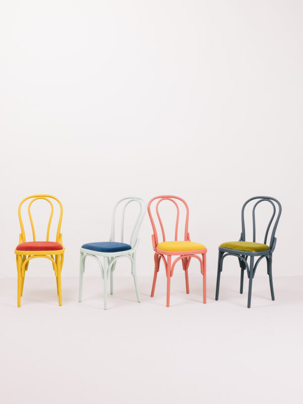 Silla de madera